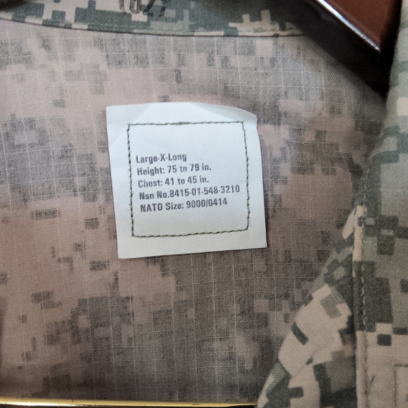 New US Army Camouflage Uniform, Top size Large-X-Long, Bottom size Large-X-Long - Picture 2 of 8